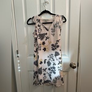 Sleeveless LOFT dress